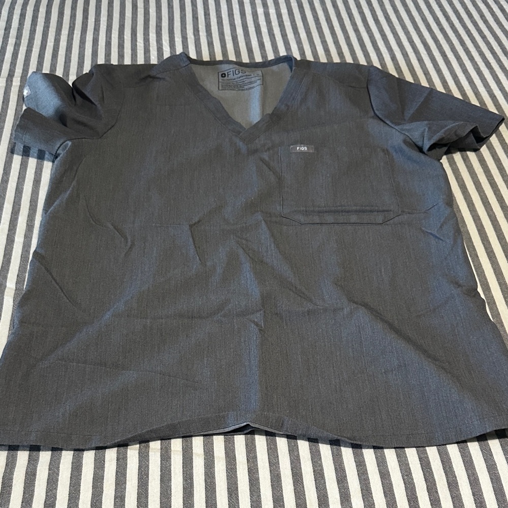 Gray women’s figs scrub Shirt